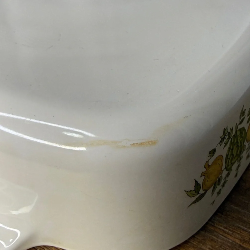 Corningware Spice of Life Collection 1 QT Centura Vegetable Band with Pyrex Lid